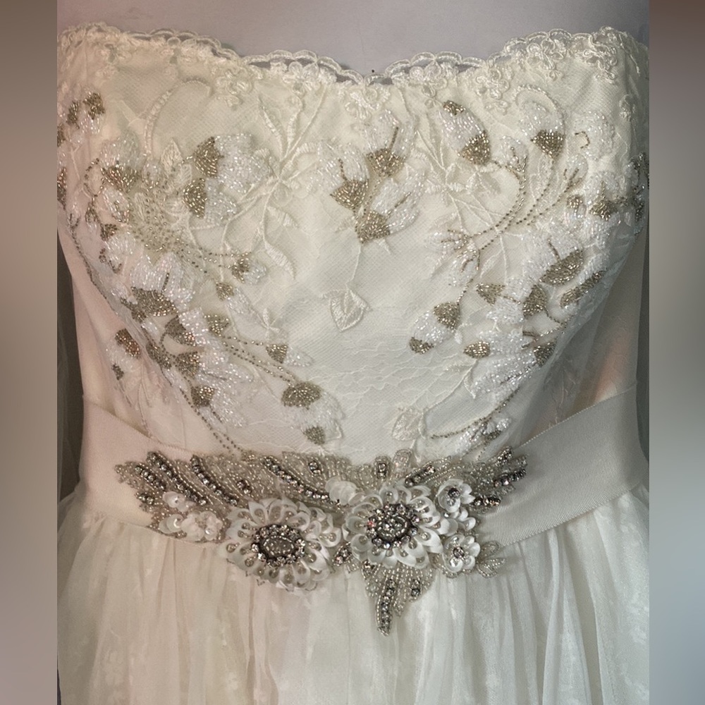 Ivory Wedding Dress